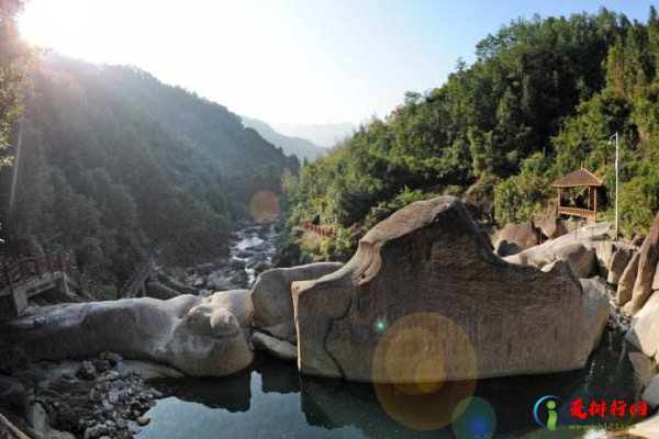 福建十大爬山好去处排行榜 福建爬山景点排名前十