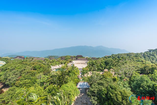 三亚夏季旅游景点排行榜前十名 三亚十大夏季避暑旅游景点 三亚夏天适合避暑