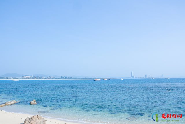 三亚夏季旅游景点排行榜前十名 三亚十大夏季避暑旅游景点 三亚夏天适合避暑