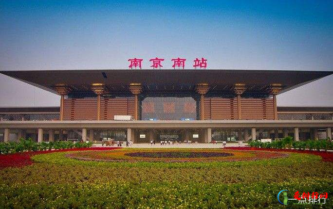 亚洲最大火车站 南京南站占地面积约70万平方米
