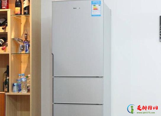 十大冰箱品牌排行榜，松下冰箱知名度高、日立冰箱历史悠久