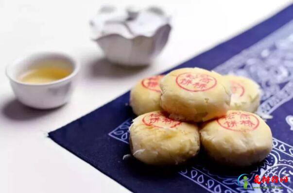 上海最好吃的十大特色糕点，条头糕上榜，第一形似蟹壳而得名