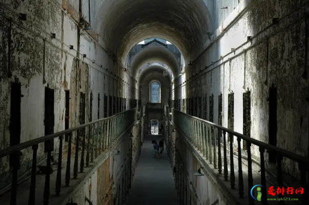 最恐怖的监狱是哪几个 世界十大恐怖监狱